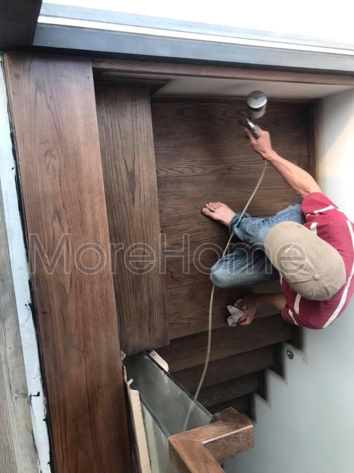 Thi công cầu thang gỗ tự nhiên